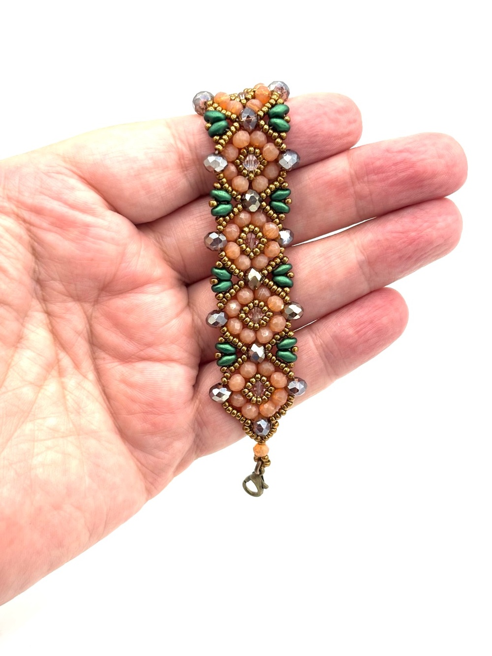 Hand Crafted Victorian Peach Flower Beaded Bracelet - Picture 8 of 8